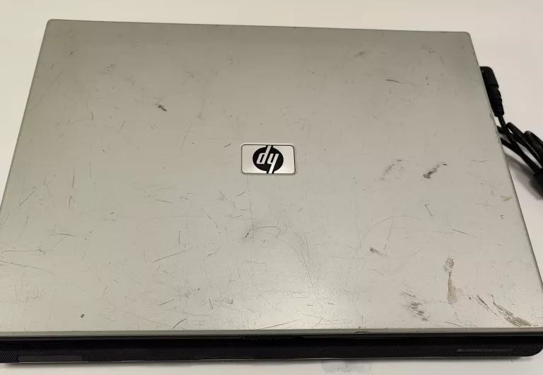 hp-pavilion-dv5000-celeron-15-gb-ram-120-gb-hdd-seria-procesora-intel-celeron