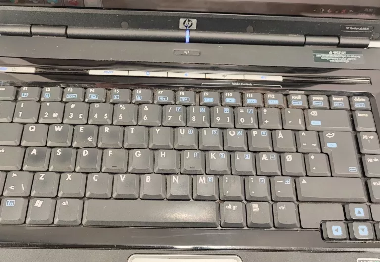 hp-pavilion-dv5000-celeron-15-gb-ram-120-gb-hdd-stan-uzywany