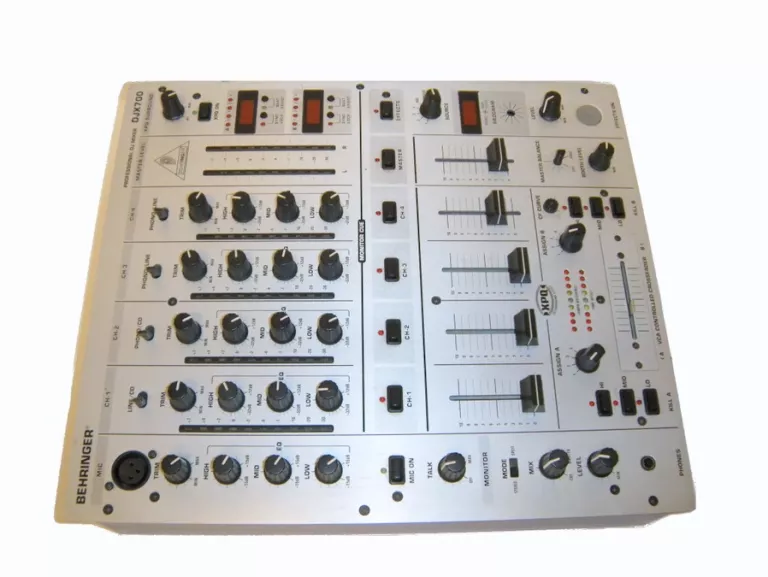 MIKSER AUDIO BEHRINGER DJX700