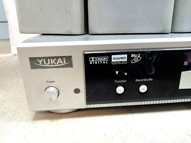 KINO DOMOWE YUKAI KOLUMNY SUBWOOFER