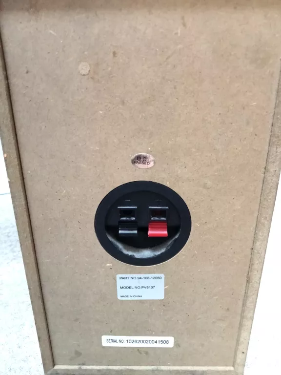 KINO DOMOWE YUKAI KOLUMNY SUBWOOFER