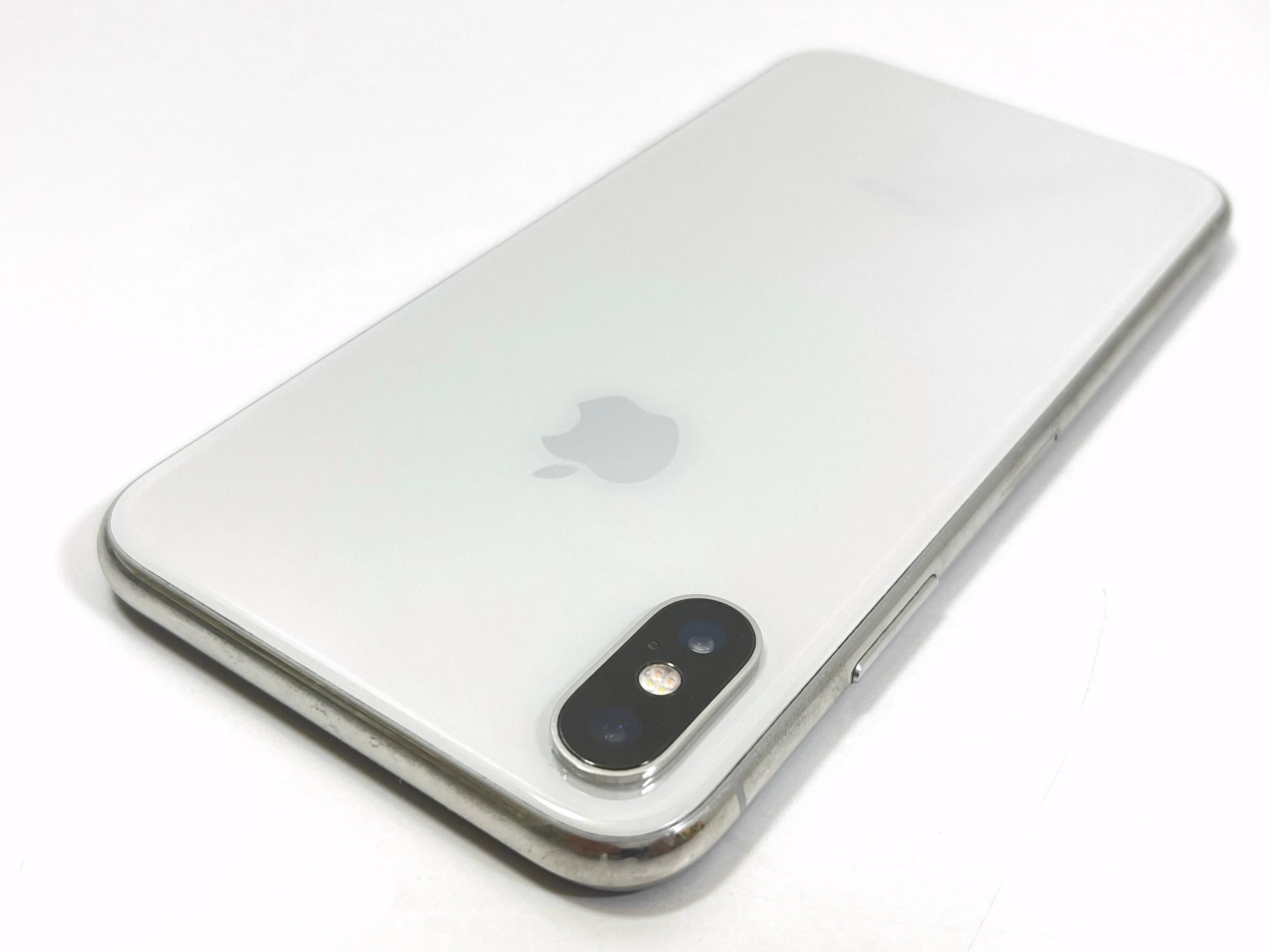 telefon-iphone-x-64gb-74-kondycja-baterii-komunikacja-bluetooth