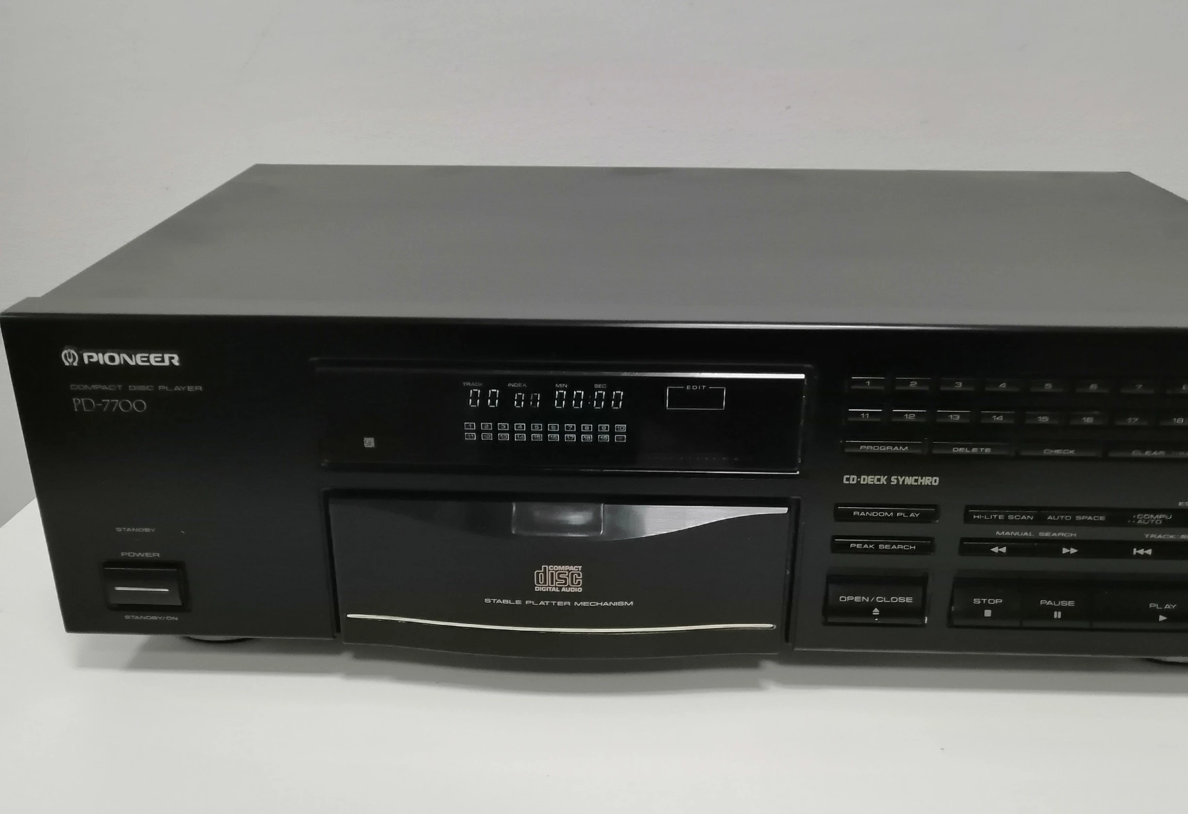 odtwarzacz-cd-pioneer-pd-7700-odtwarzane-nosniki-cd