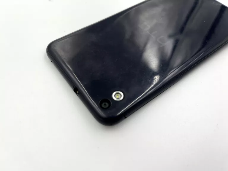 TELEFON HTC DESIRE 816 - CZYT. OPIS
