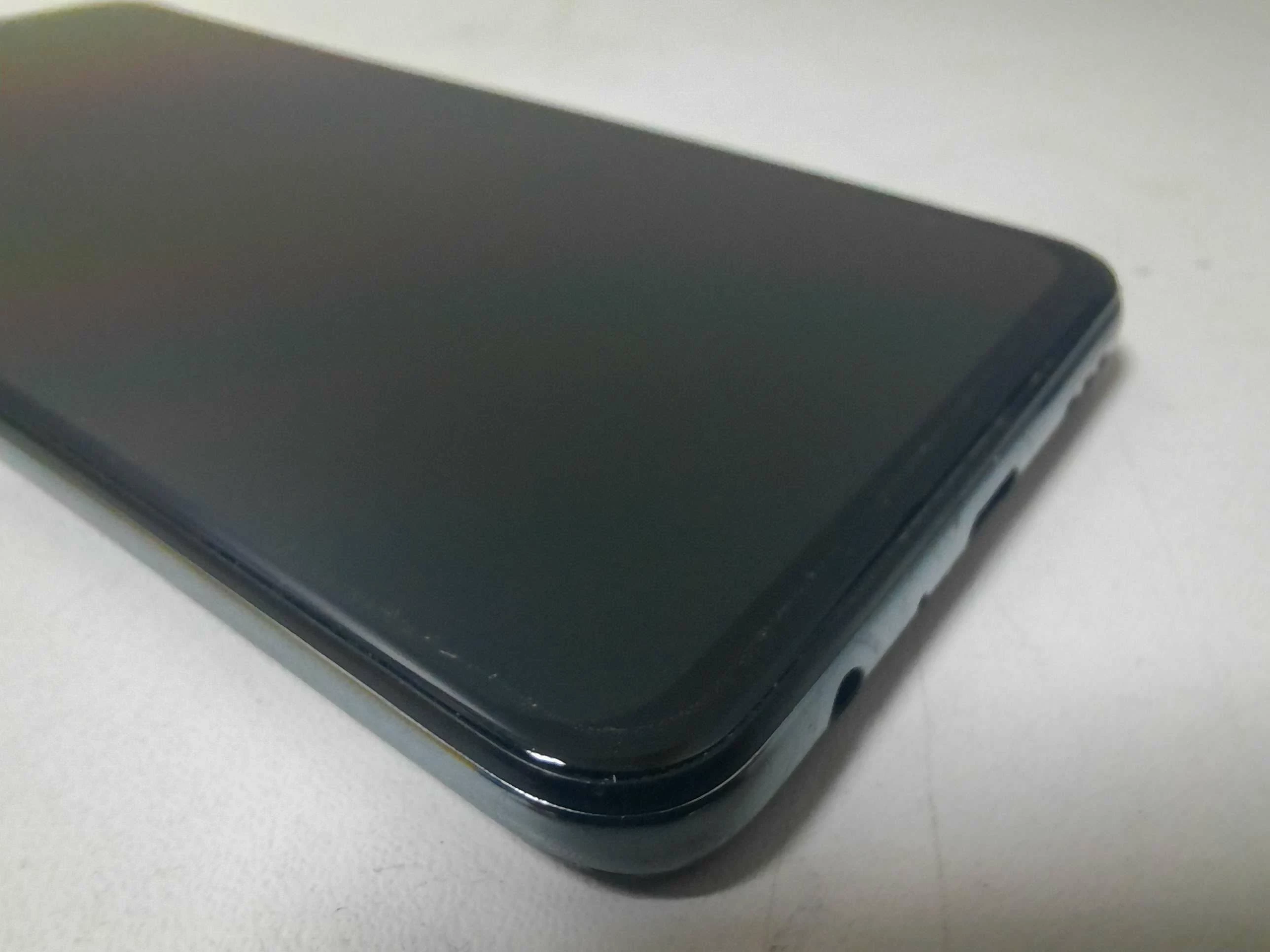 telefon-realme-gt-master-edition-6128-gb-wbudowana-pamiec-128-gb