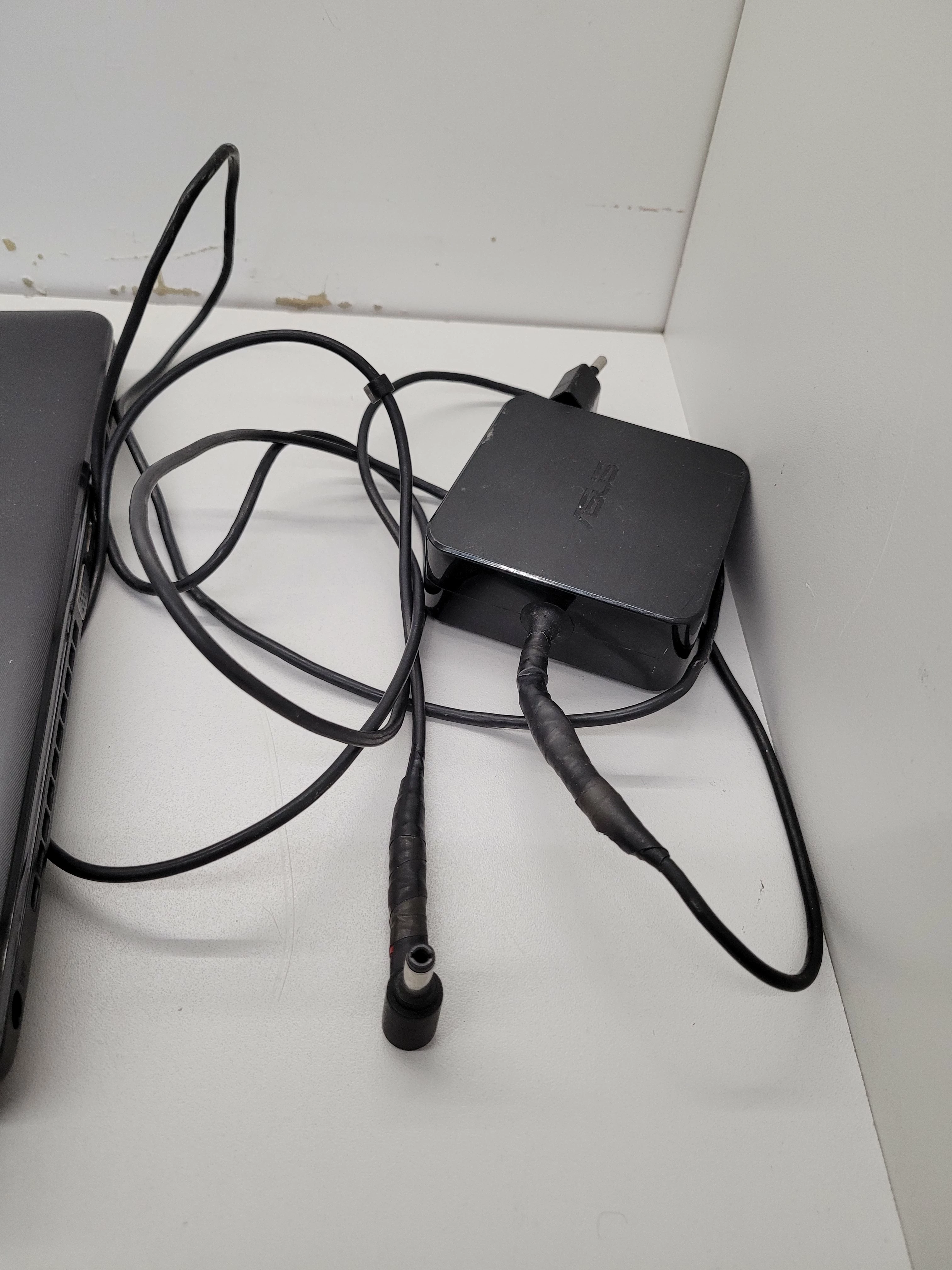 laptop-asus-x550-zasilacz-kod-producenta-x550c