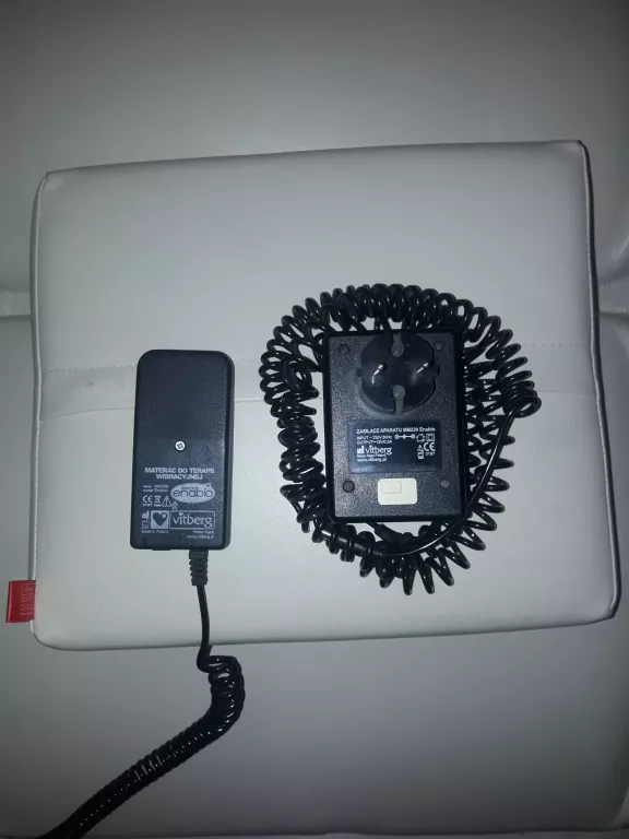 materac-rehabilitacyjny-masujacy-vitberg-enabio-kolor-dominujacy-beze-i-brazy