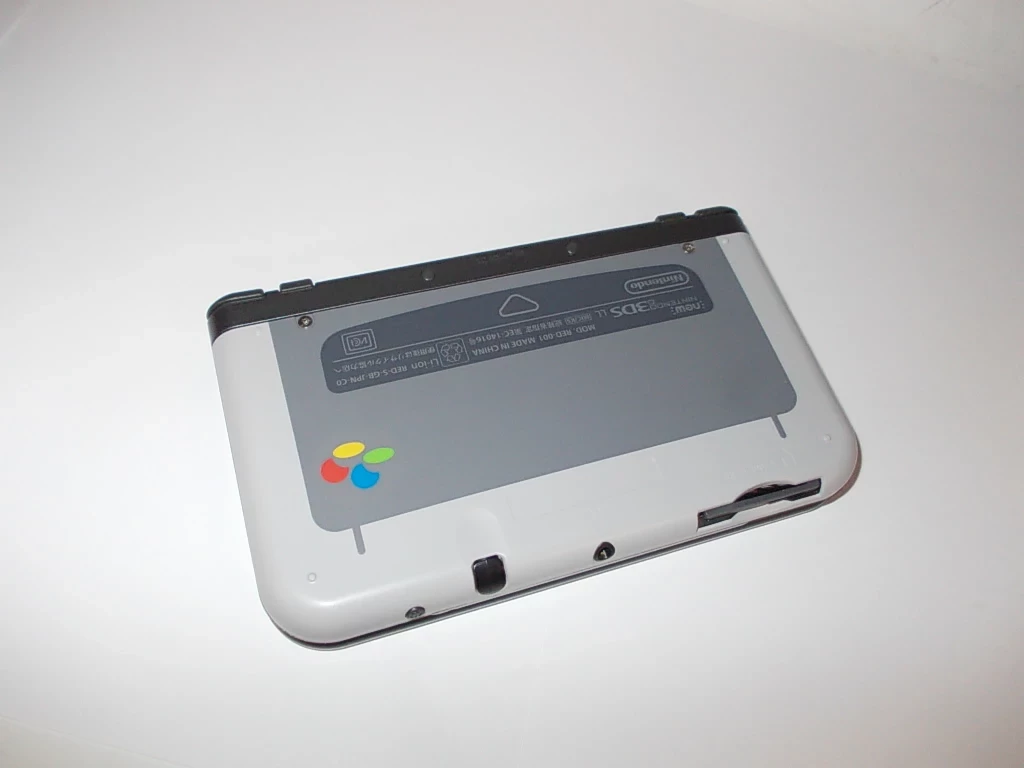 konsola-nintendo-3ds-new-snes-duzo-gier-okazja-producent-nintendo