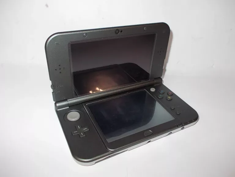 konsola-nintendo-3ds-new-snes-duzo-gier-okazja-stan-uzywany