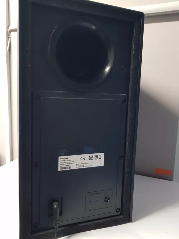 saundbar-samsung-ps-wn30-pilot-kolor-czarny