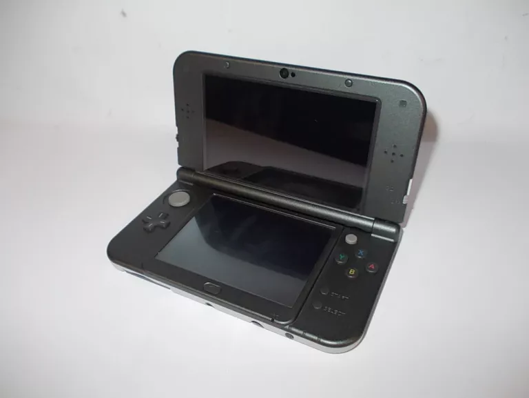 konsola-nintendo-3ds-new-snes-duzo-gier-okazja-wersja-konsoli-3ds