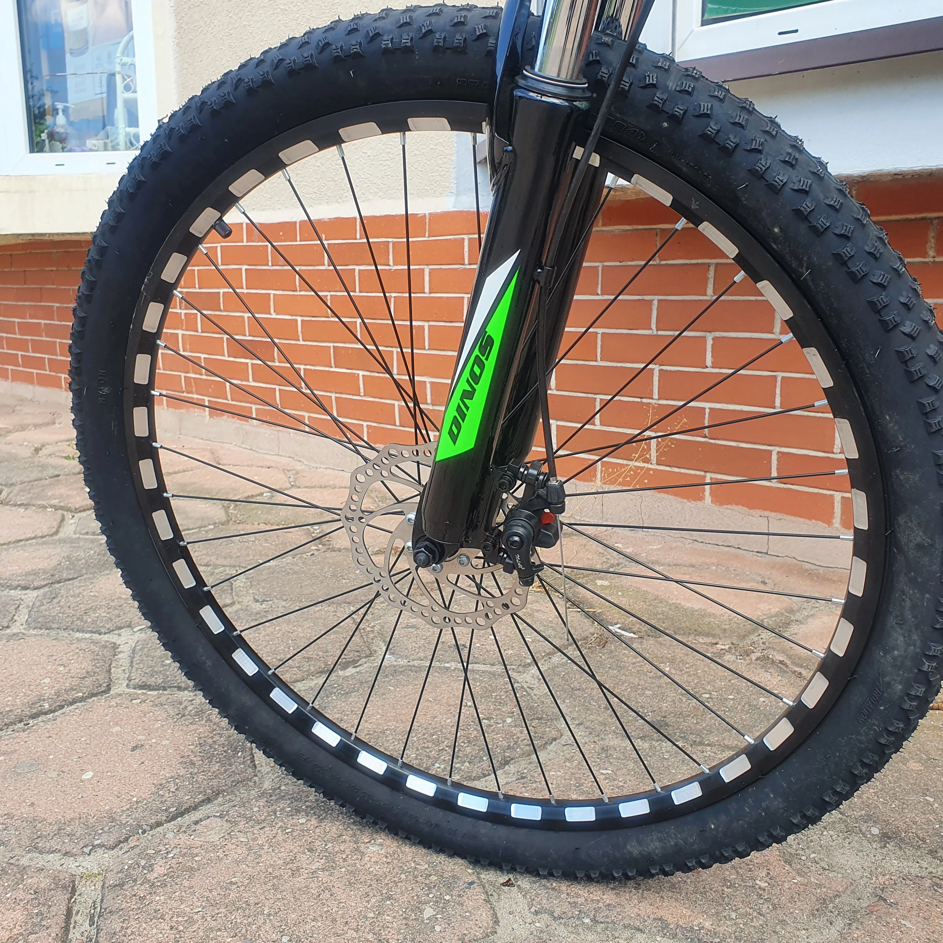 rower-dinos-275-cali-stal-zielono-czarny-marka-inna