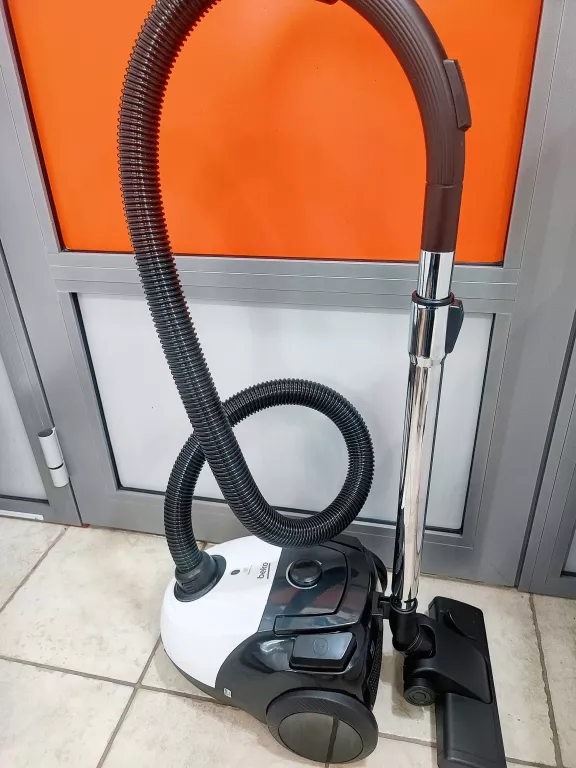 odkurzacz-workowy-beko-vcc34801aw-stan-uzywany