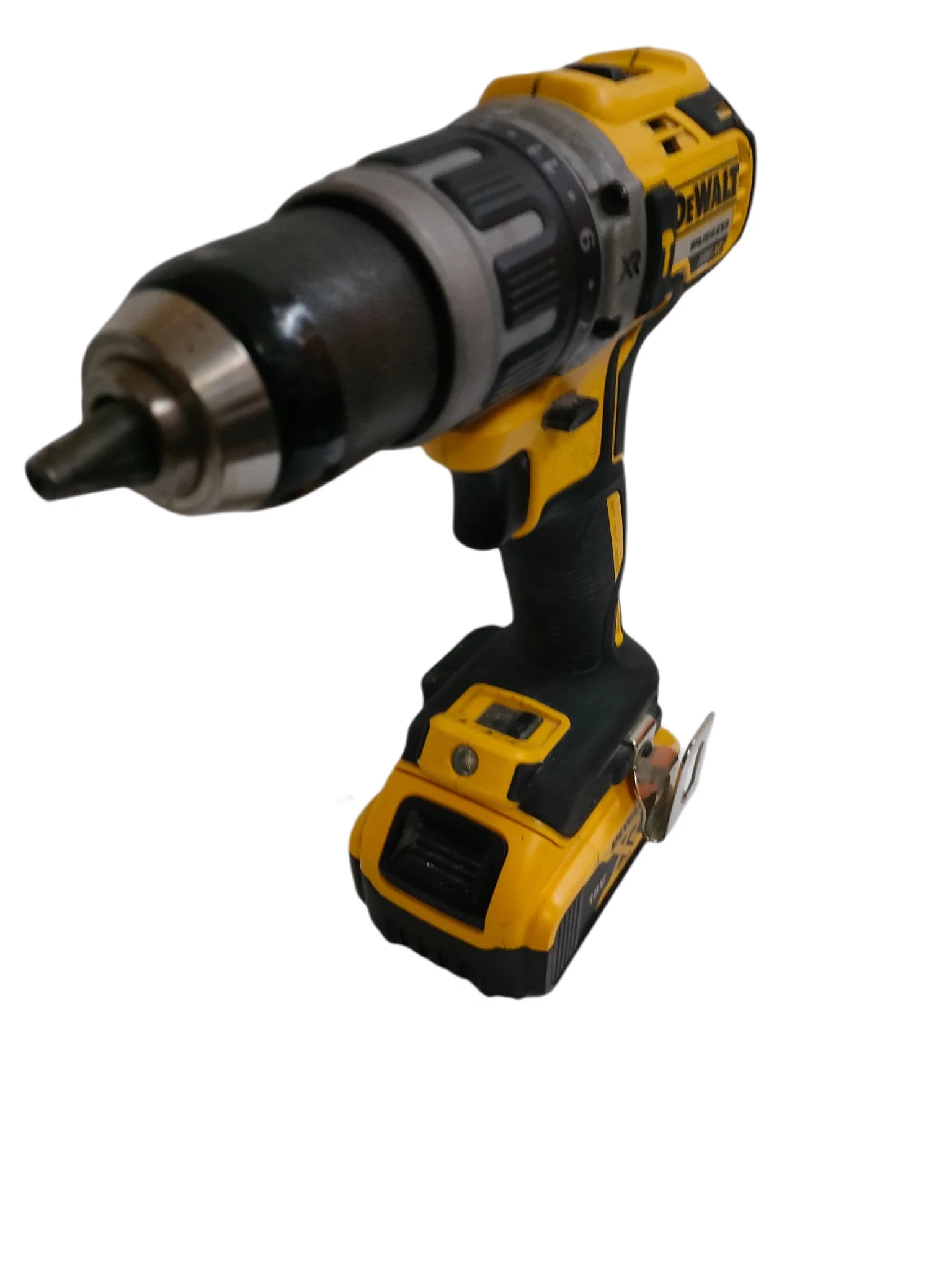 wiertarko-wkretarka-udarowa-dewalt-dcd796-orzeszkowej-rog-bro-lwowek-sl