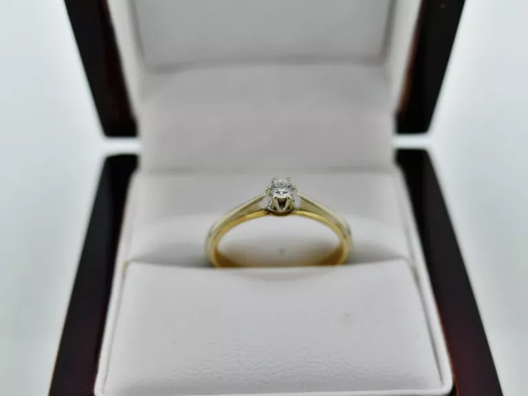 olsniewajacy-zloty-pierscionek-z-brylantem-585-r17-ean-gtin-059033614876