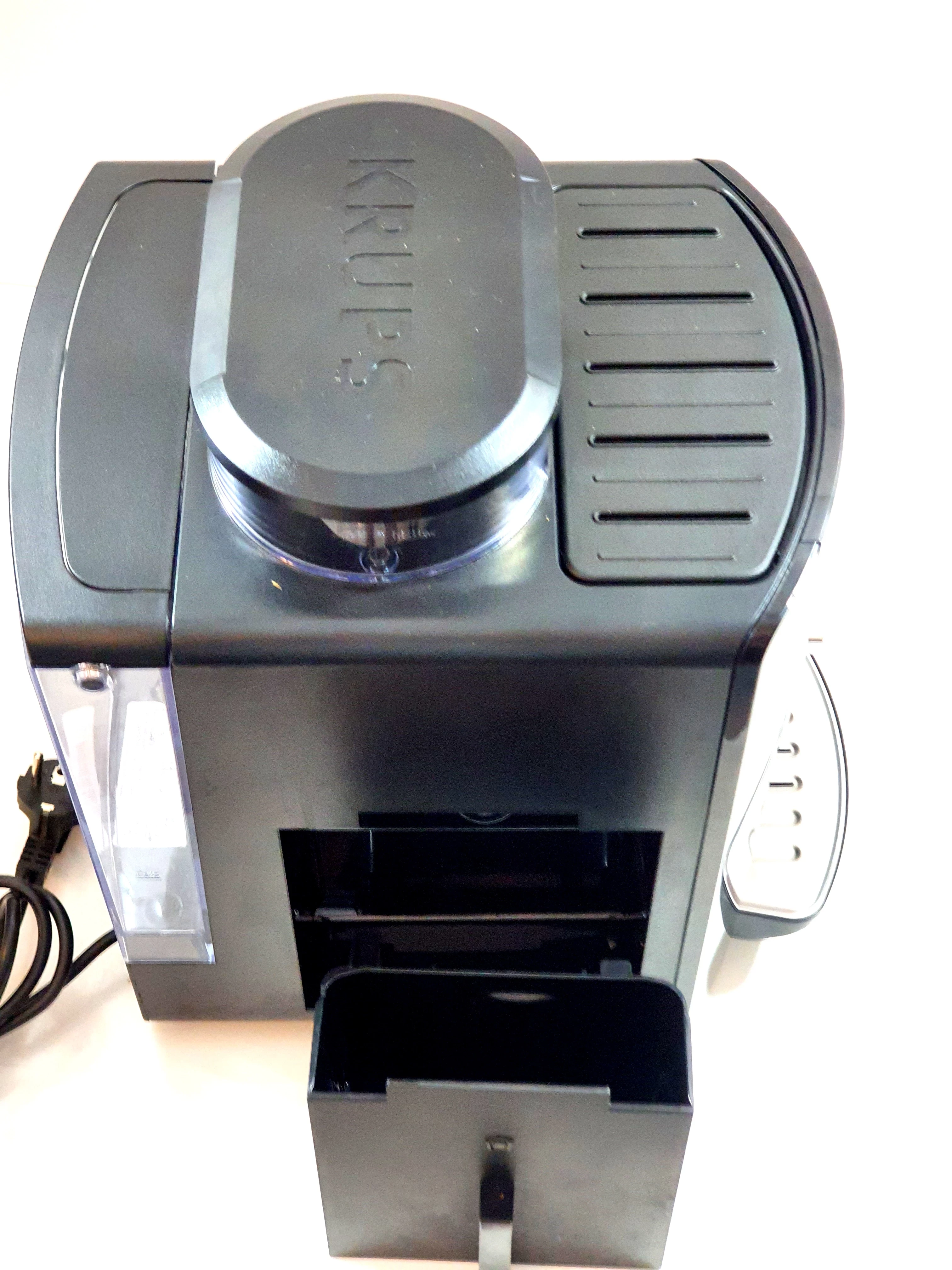 ekspres-cisnieniowy-krups-eab100-rodzaje-kawy-ziarnista