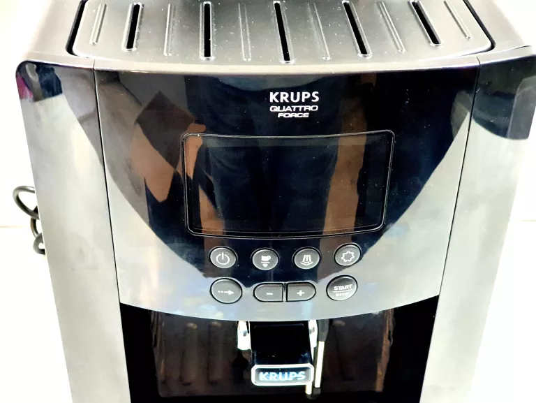 ekspres-cisnieniowy-krups-eab100-marka-krups