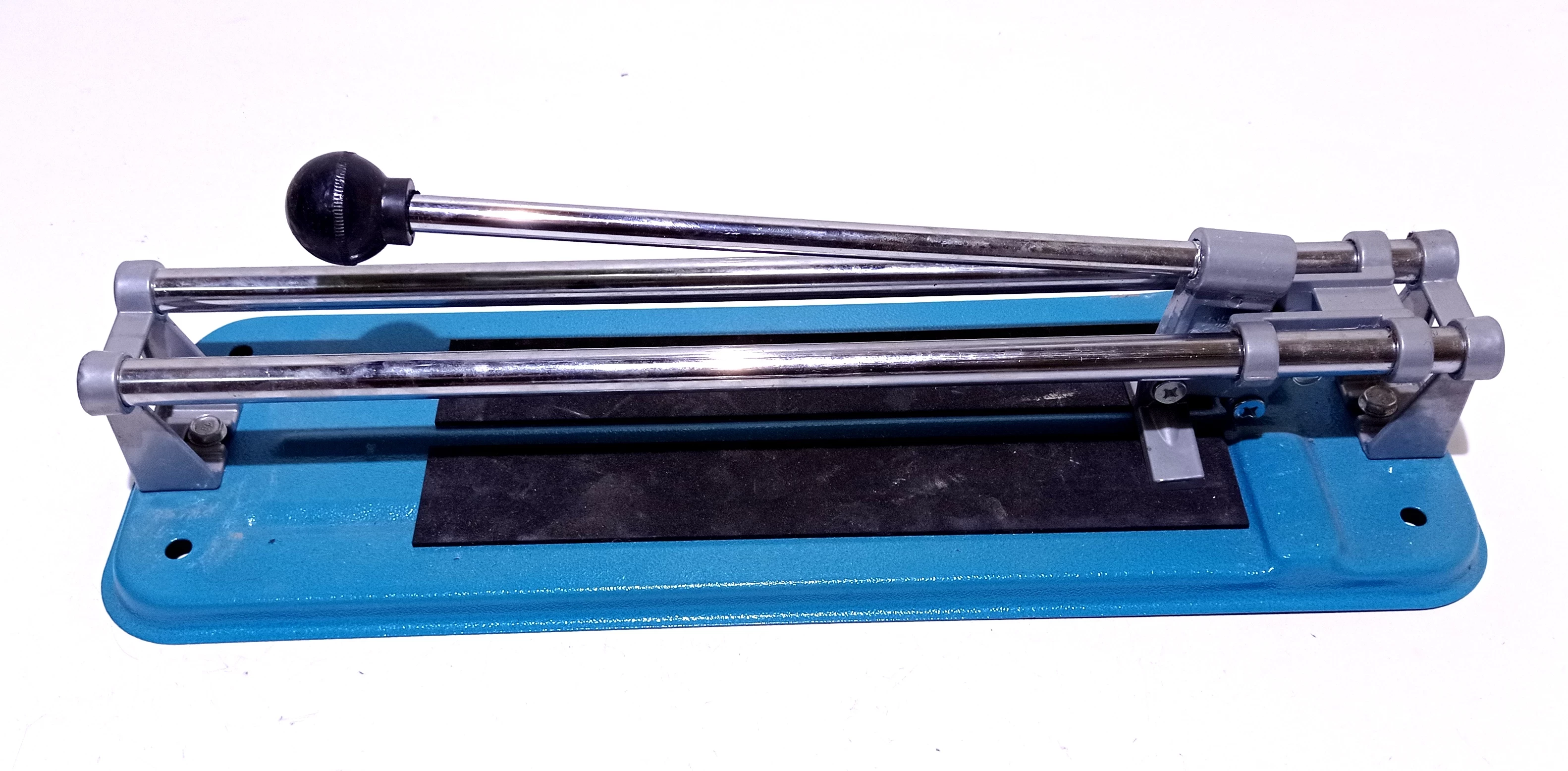 przecinarka-stolikowa-top-tools-16b230-300-mm-bema-1-szprotawa