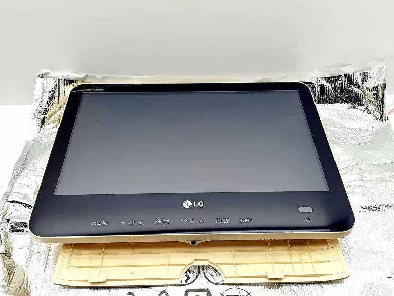 TELEWIZOR LG 15LU766A 15,6"