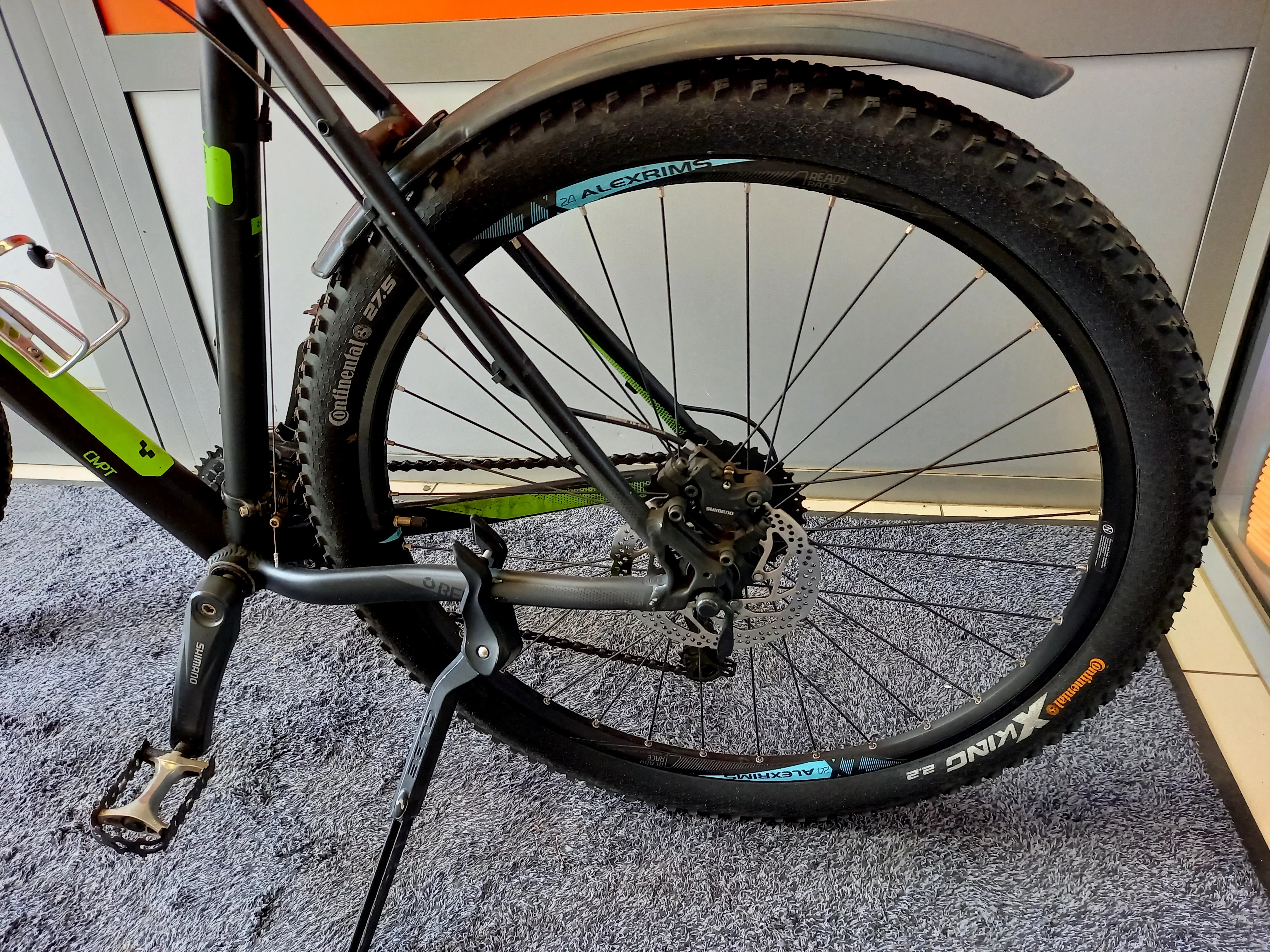 rower-meski-cube-analog-275-rozmiar-ramy-21-cali