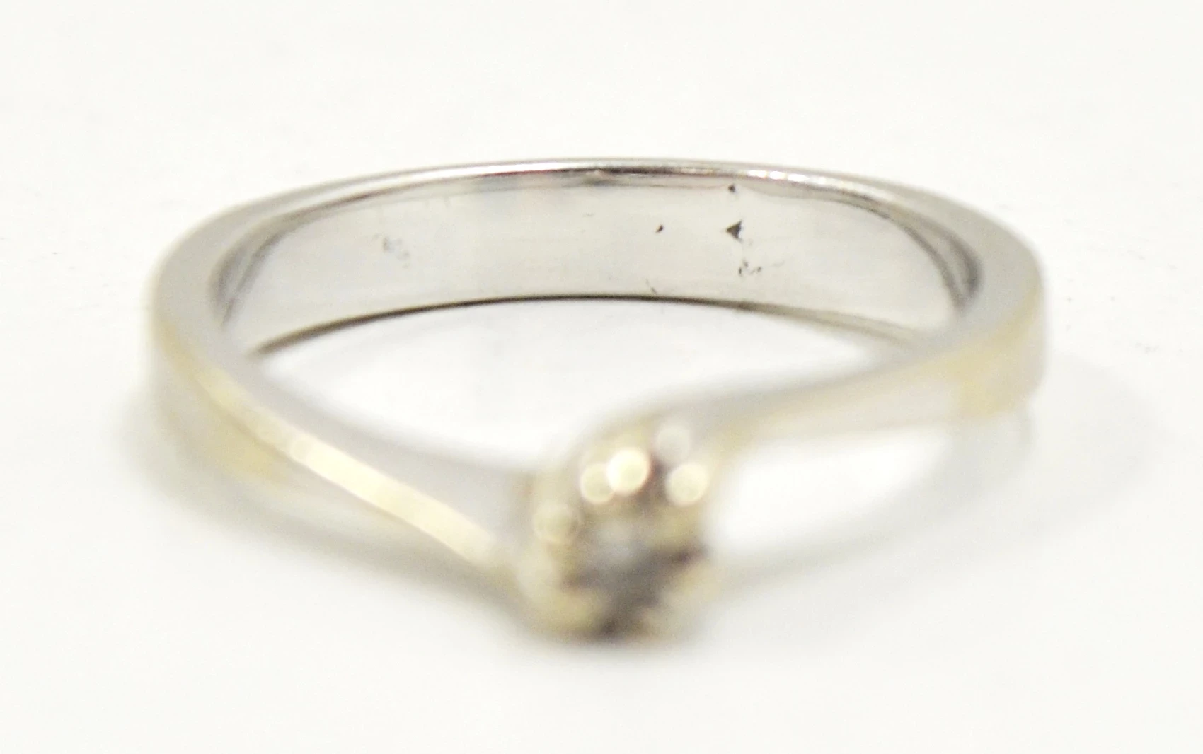 zloty-pierscionek-585-278-g-r-11-003ct-diament-rodzaj-2205-2