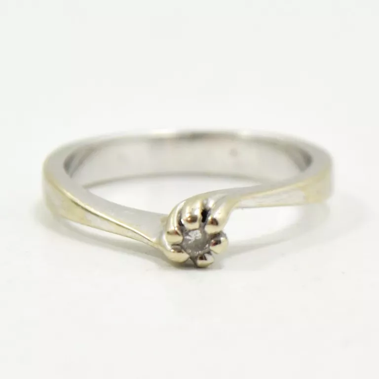 zloty-pierscionek-585-278-g-r-11-003ct-diament-material-15835-2