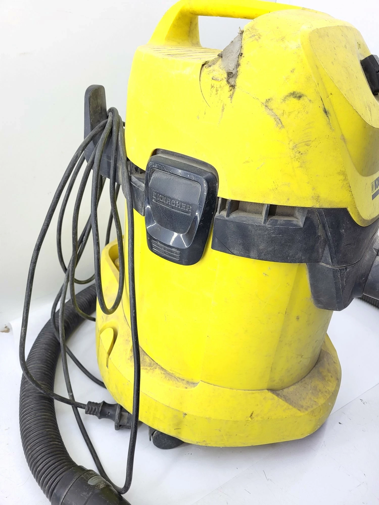 odkurzacz-karcher-zolty-marka-karcher