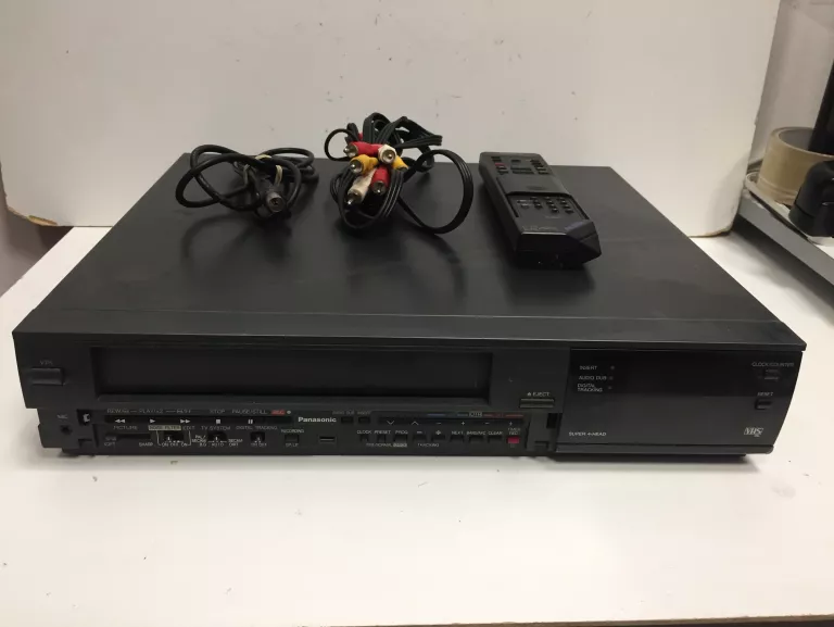 MAGNETOWID VHS PANASONIC NV-L25EE + KABLE + PILOT