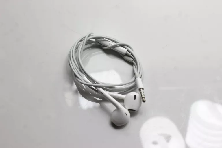 sluchawki-iphone-biale-jack-wolska-89-warszawa