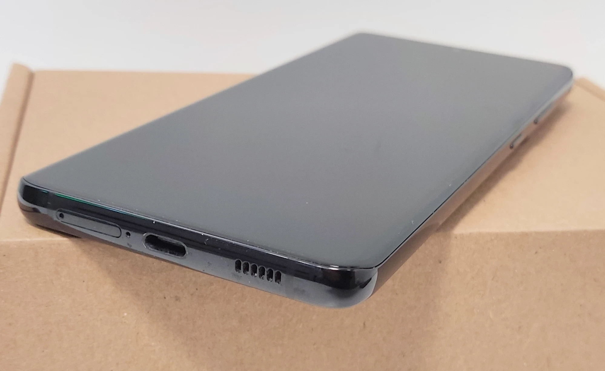 telefon-samsung-galaxy-s21-ultra-5g-16512gb-pamiec-ram-16-gb