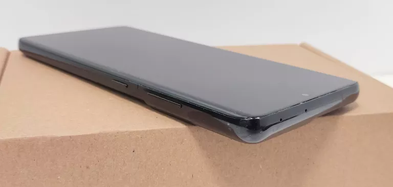 telefon-samsung-galaxy-s21-ultra-5g-16512gb-system-operacyjny-android