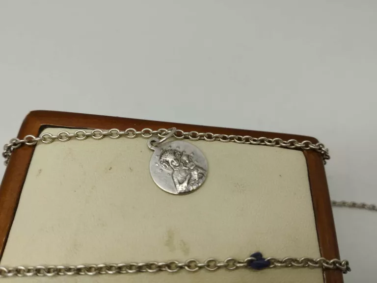 SREBRNY ŁAŃCUSZEK Z ZAWIESZKĄ 925/8,53