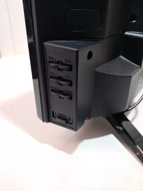 telewizor-manta-led-tv-22-led2206-stan-uzywany