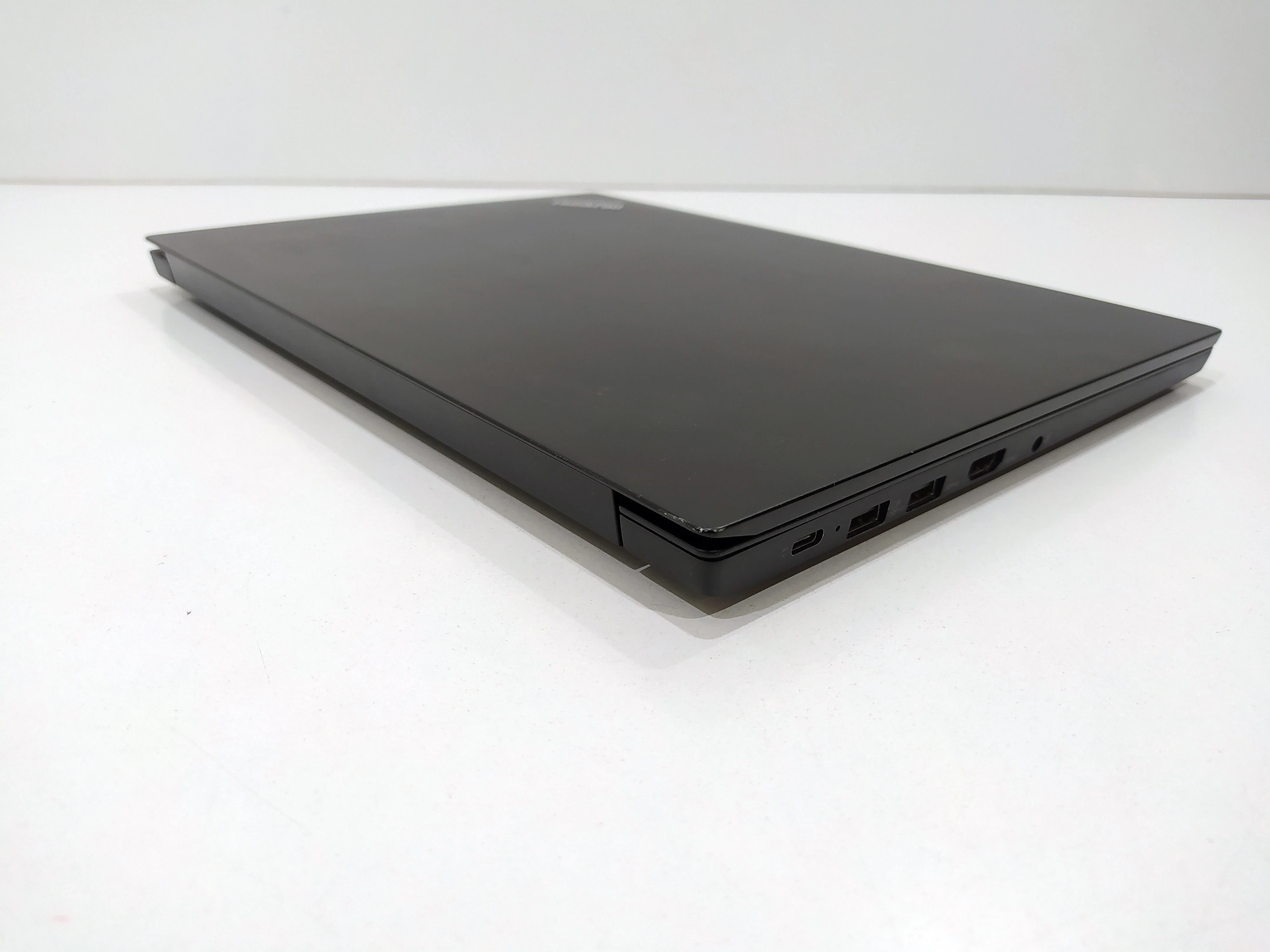 laptop-lenovo-e14-intel-core-i3-kod-producenta-21e300erpb