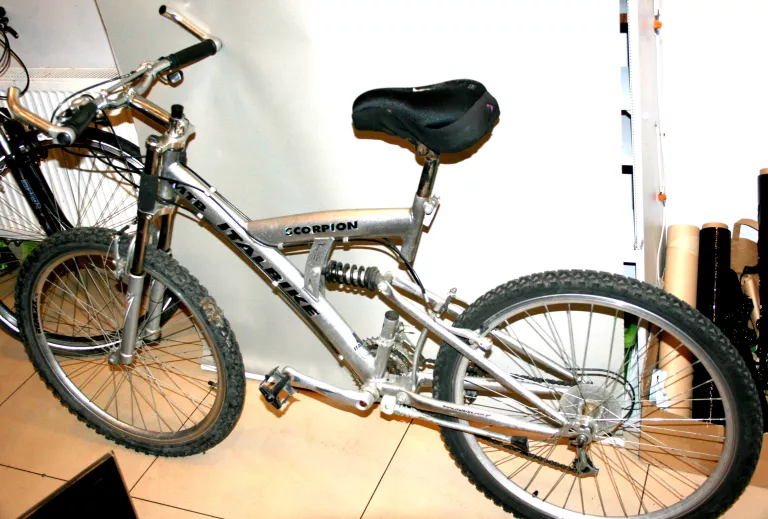 rower-hattrick-extreme-i-armii-wojska-polskiego-10e-kolobrzeg