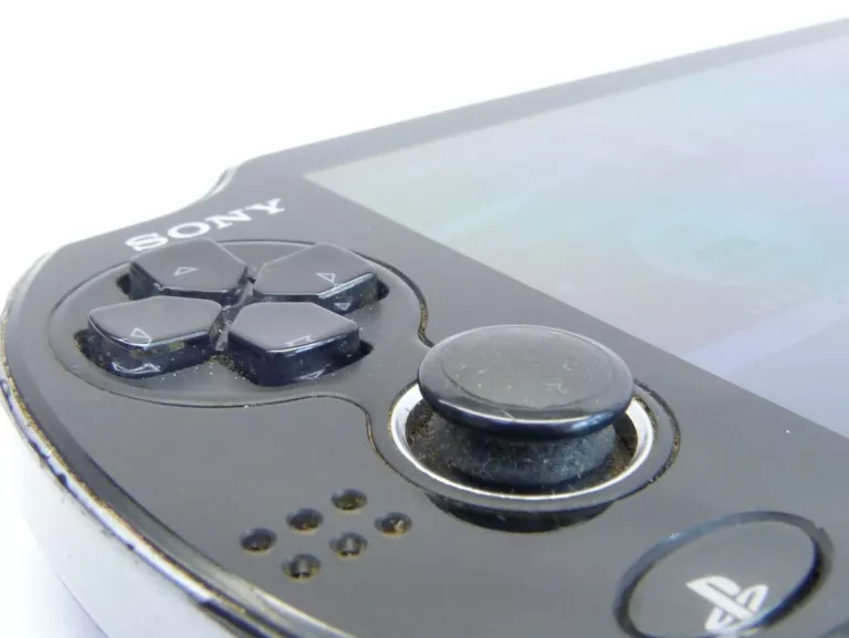 KONSOL SONY PLAYSTATION VITA PCH-1004