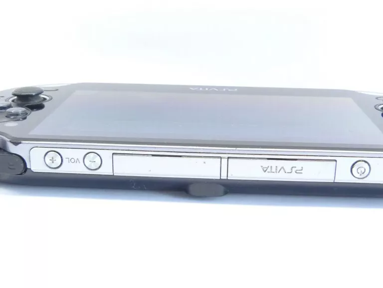 KONSOL SONY PLAYSTATION VITA PCH-1004