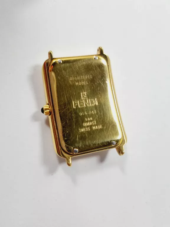 zegarek-fendi-003-013-bateria-uszkodzony-stan-uzywany