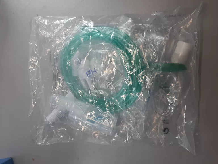 INHALATOR MEDISANA IN 500/ KOMPLET