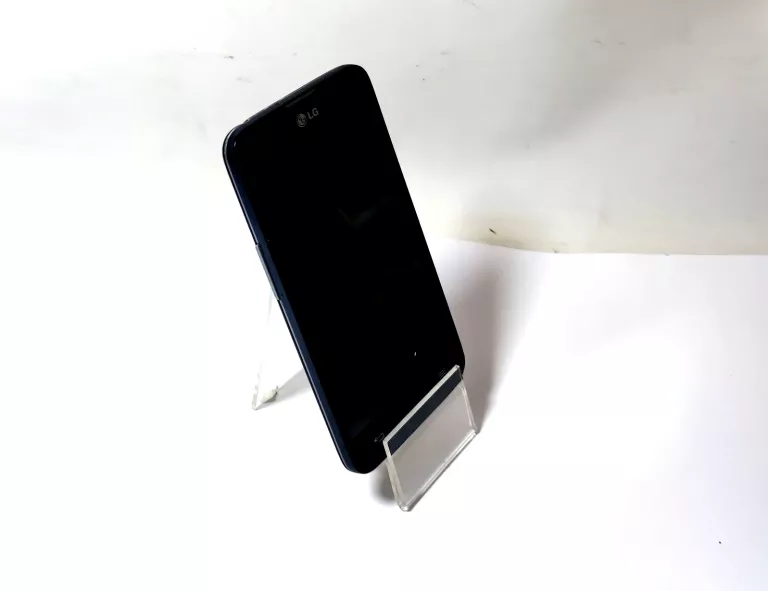 TELEFON LG -D320 OPIS