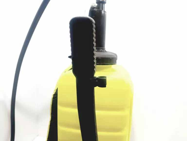 spryskiwacz-marolex-titan-20-pojemnosc-zbiornika-20