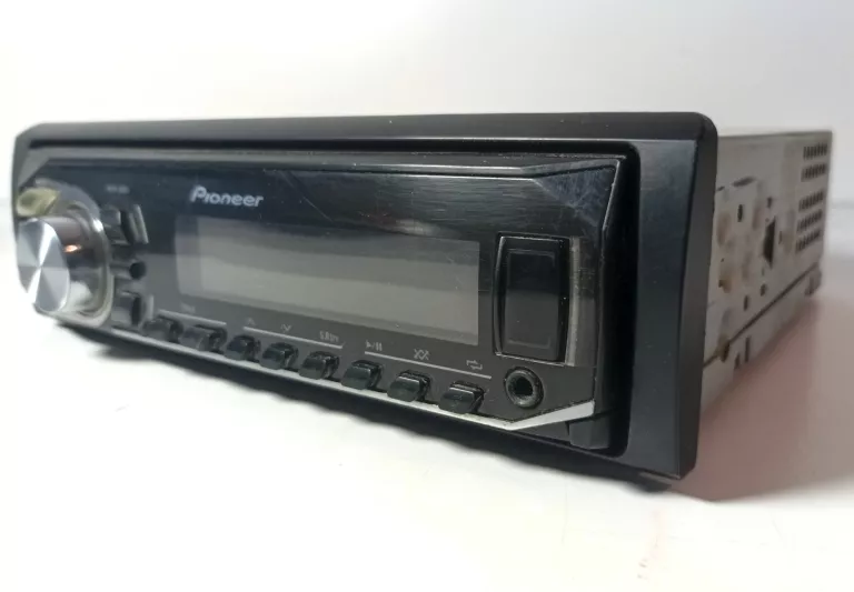 radio-samochodowe-pioneer-typ-samochodu-samochody-osobowe