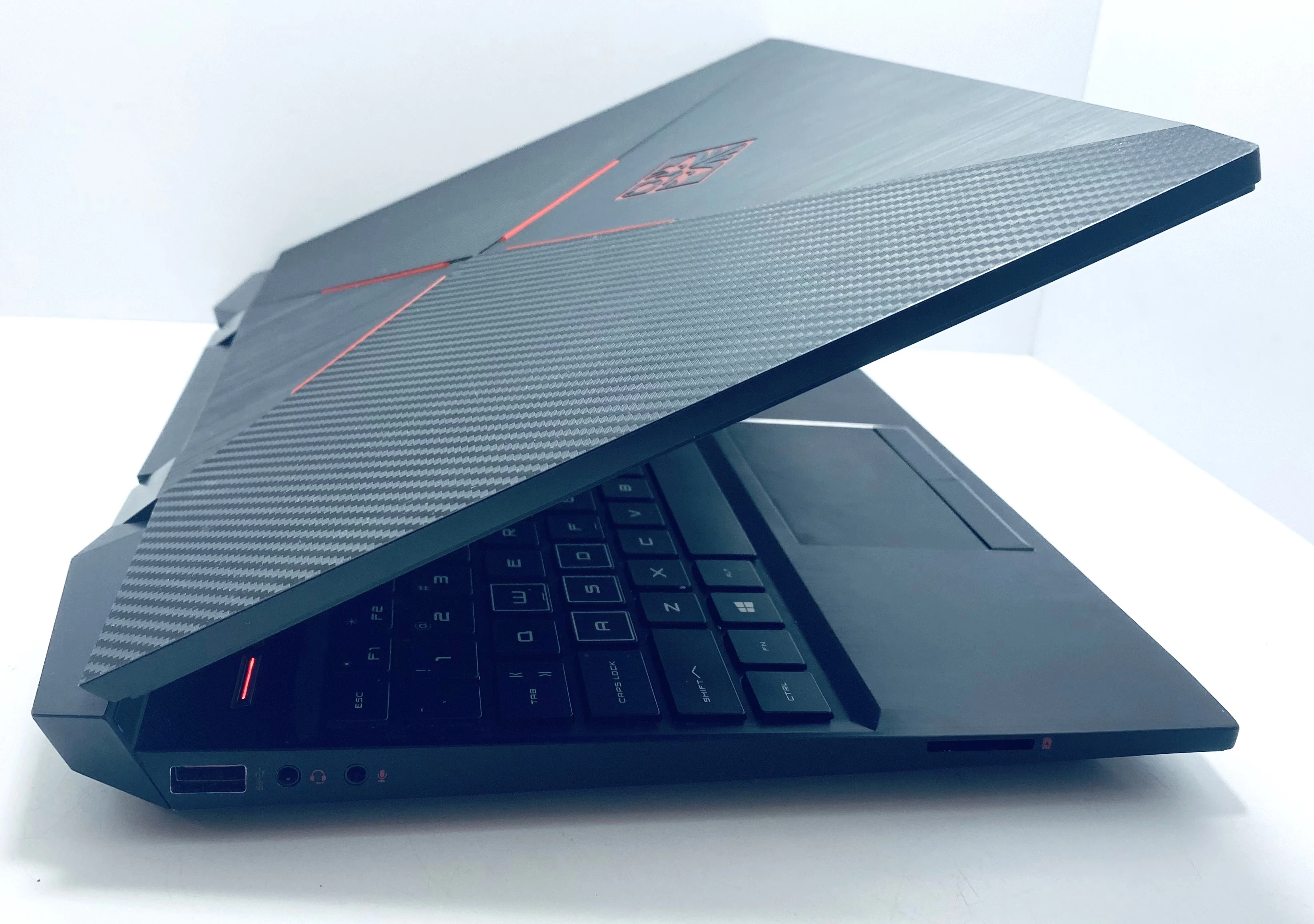 laptop-hp-omen-15-dc1065nw-przekatna-ekranu-156