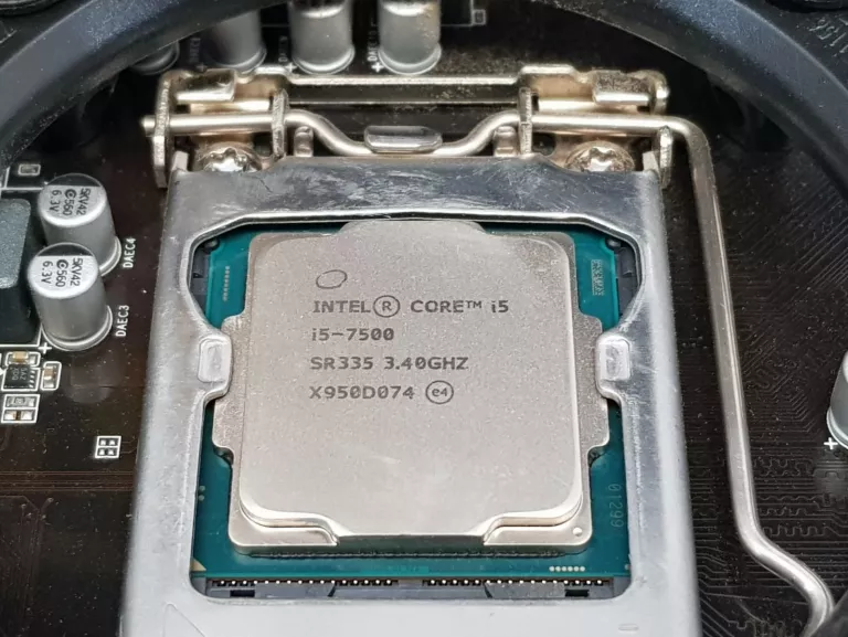 PROCESOR INTEL I5-7500 SR335 3.40GHZ GA-H110M-DS2