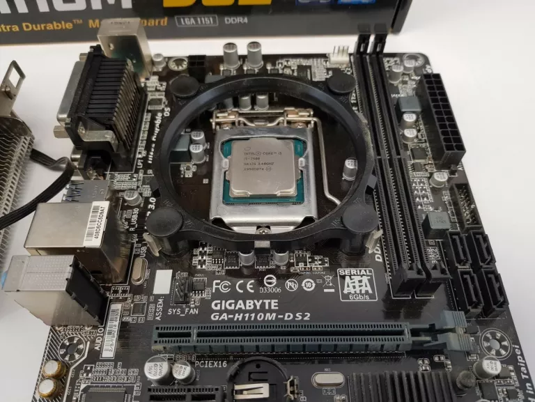 PROCESOR INTEL I5-7500 SR335 3.40GHZ GA-H110M-DS2