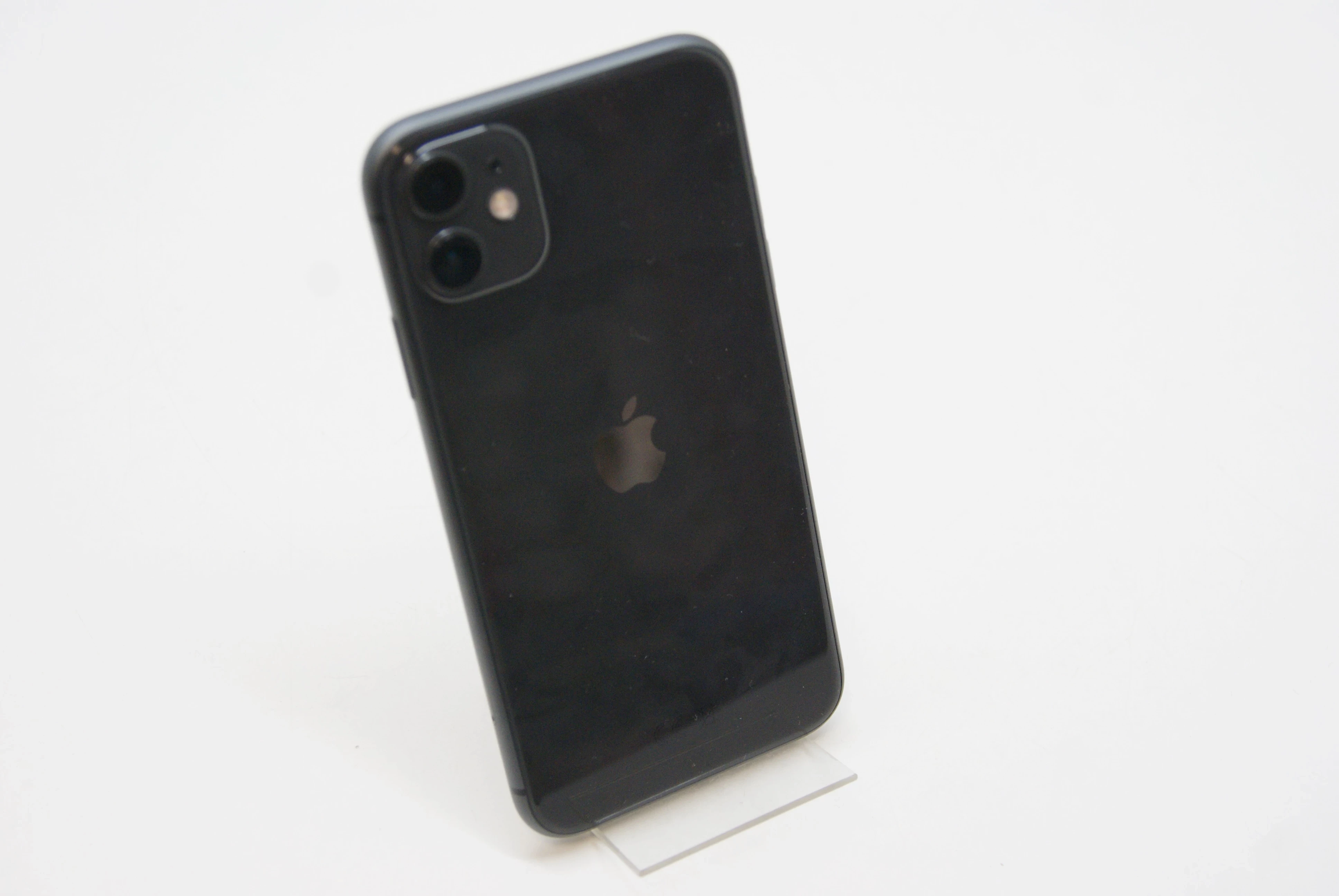 telefon-apple-iphone-11-64gb-stan-uzywany