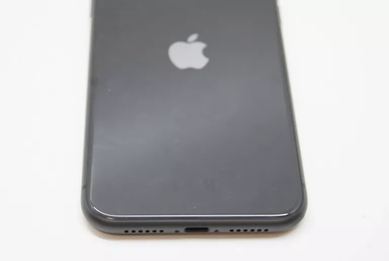 TELEFON APPLE IPHONE 11 64GB