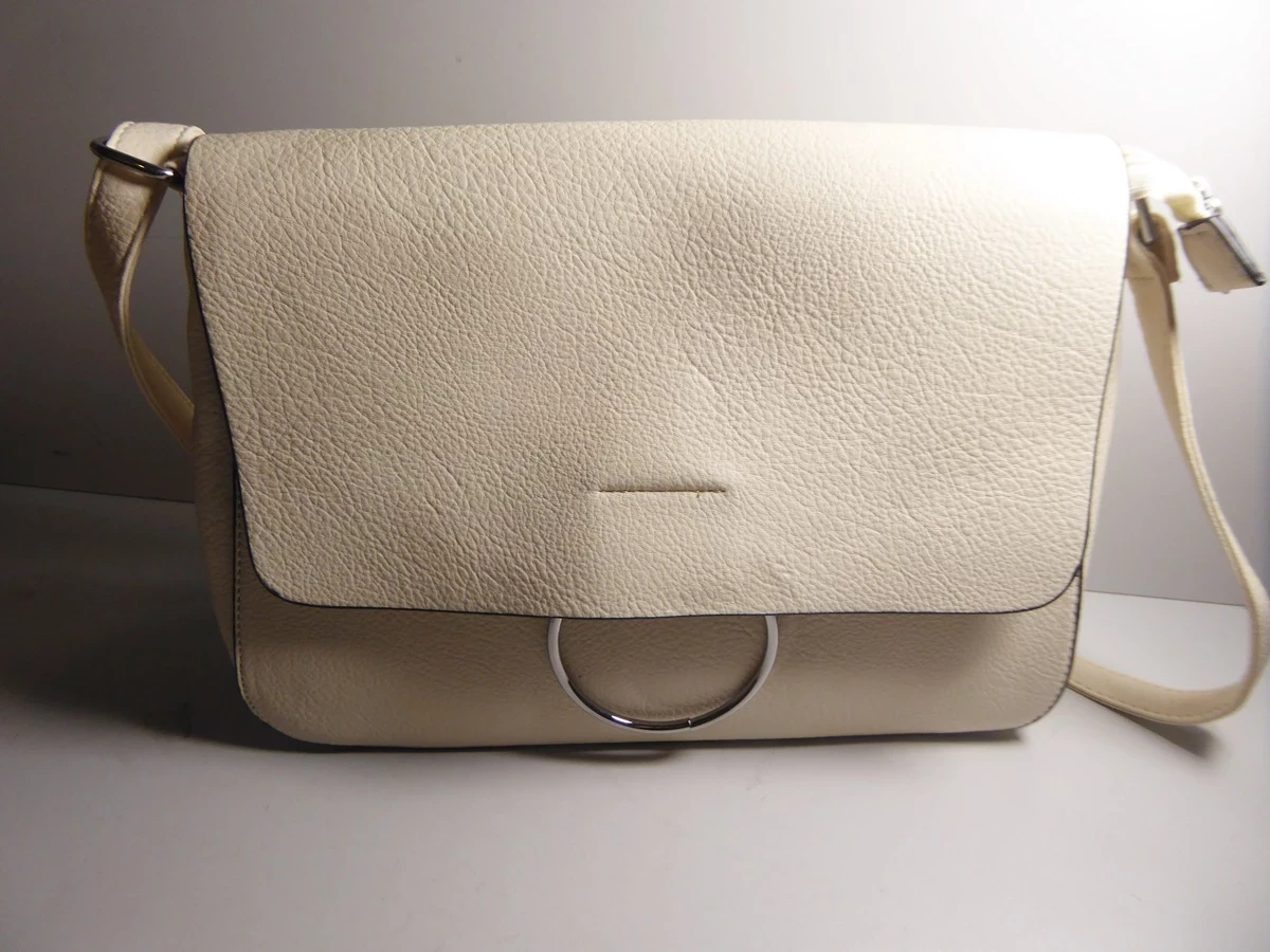 torebka-ecrue-sara-moda-stan-powystawowy