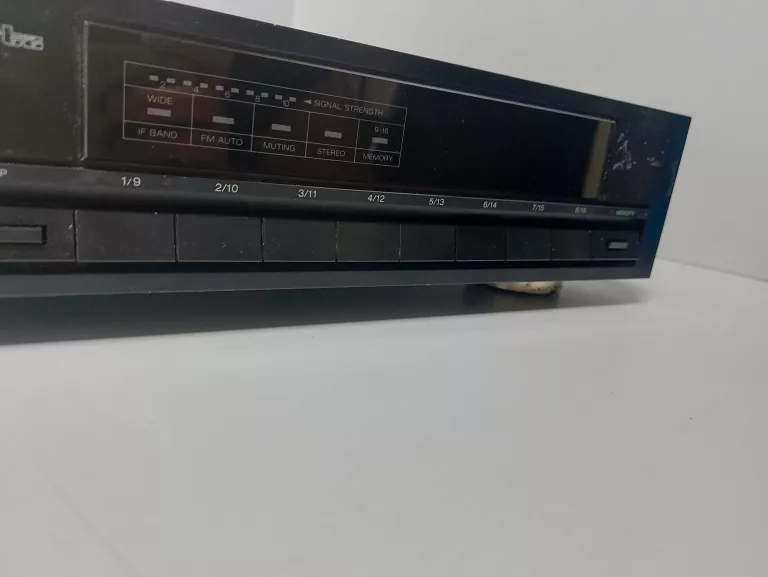 TUNER RADIOWY AKAI