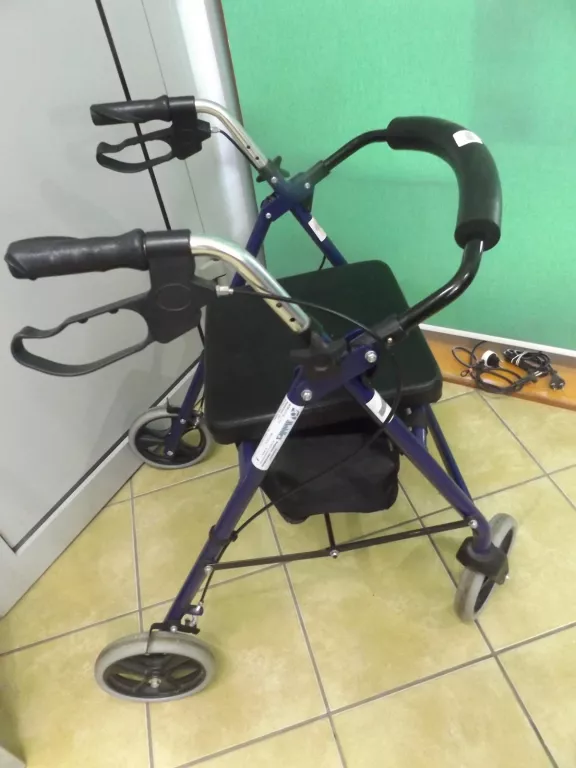 podporka-czterokolowa-economic-mobilex-z-siedzisk-kasprowicza-8-lidzbark